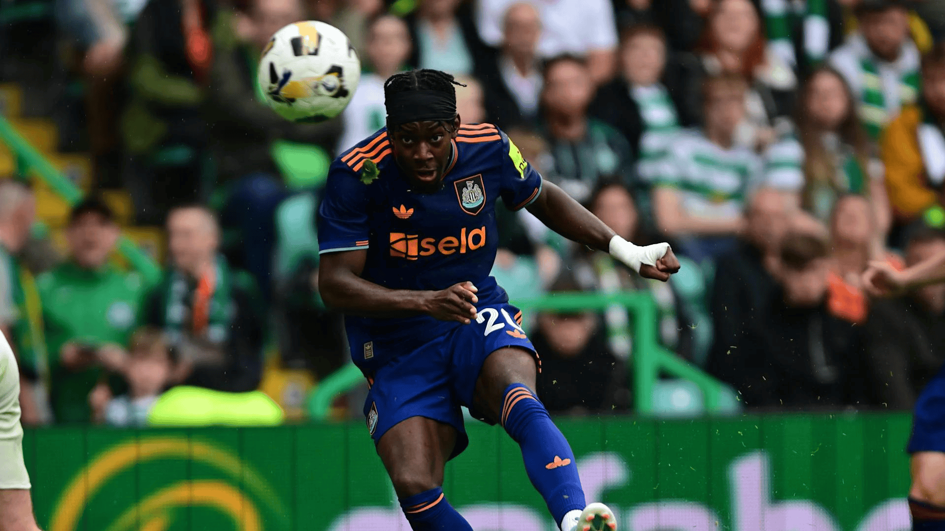 开元棋牌-法国劲旅勇夺冠军,英超球队凭借神奇表现晋级了吗